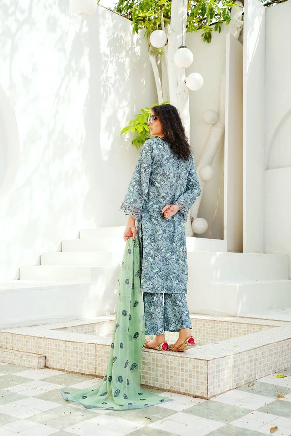 Unstitched 3pcs suit with patch and chiffon dupatta